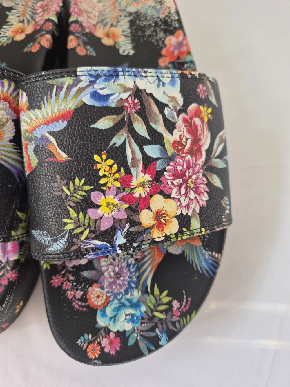 Johnny Was Floral Bird Print Black Slide Sandals 8 - Picture 2 of 8